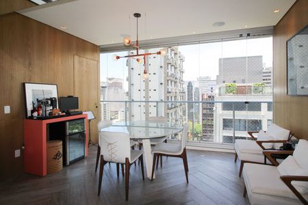 Sala de apartamento à venda com 2 quartos, 85m² em Indianópolis, São Paulo
