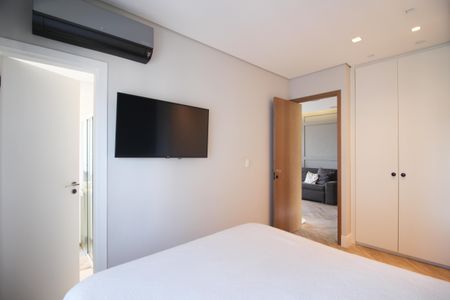 Apartamento à venda com 85m², 2 quartos e 2 vagasSuíte 