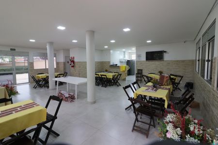 Apartamento para alugar com 50m², 2 quartos e 1 vagaÁrea comum - Salão de festas