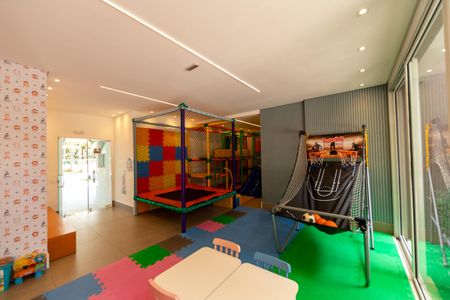 Apartamento para alugar com 156m², 2 quartos e 2 vagasÁrea comum