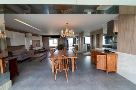 Apartamento para alugar com 156m², 2 quartos e 2 vagasSala