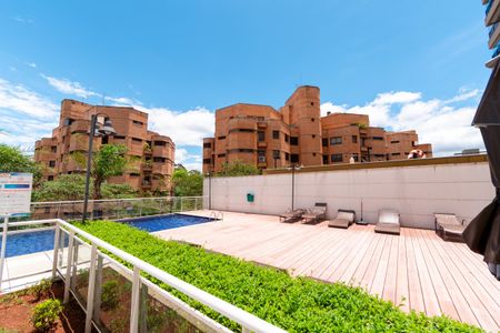 Apartamento para alugar com 156m², 2 quartos e 2 vagasÁrea comum - Piscina