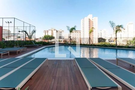 Apartamento para alugar com 33m², 1 quarto e sem vaga Apartamento para alugar com 33m², 1 quarto e sem vagaÁrea comum - Piscina