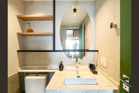 Apartamento para alugar com 33m², 1 quarto e sem vaga Apartamento para alugar com 33m², 1 quarto e sem vagaBanheiro