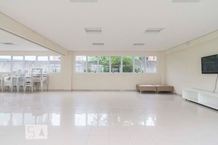 Apartamento à venda com 49m², 2 quartos e 1 vaga Apartamento à venda com 49m², 2 quartos e 1 vagaÁrea comum - Salão de festas