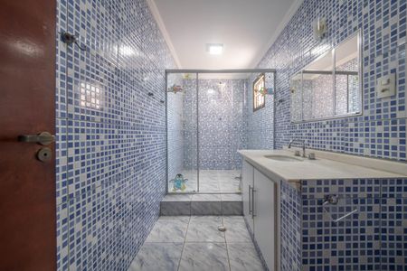 Casa para alugar com 200m², 2 quartos e 2 vagasBanheiro Social