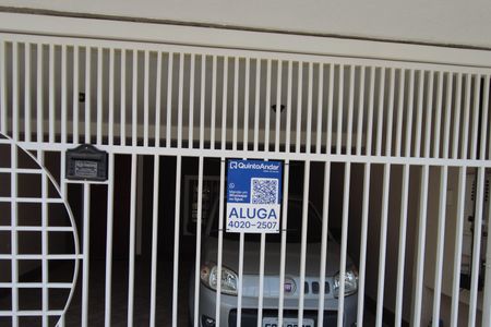 Casa para alugar com 200m², 2 quartos e 2 vagasPlaquinha