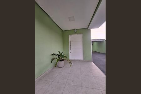 Casa para alugar com 200m², 3 quartos e 4 vagas