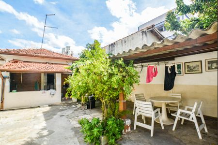 Casa à venda com 500m², 4 quartos e 3 vagasQuintal