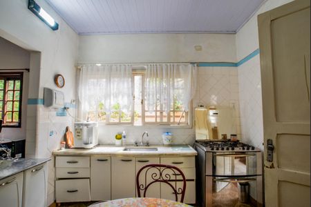 Casa à venda com 500m², 4 quartos e 3 vagasCozinha 1