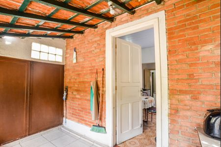 Casa à venda com 500m², 4 quartos e 3 vagasEntrada 1