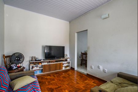 Casa à venda com 500m², 4 quartos e 3 vagasSala 2