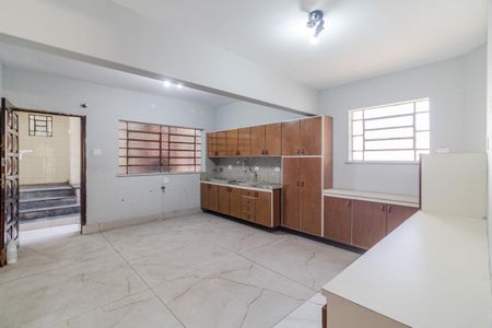 Casa à venda com 220m², 3 quartos e 2 vagasCozinha