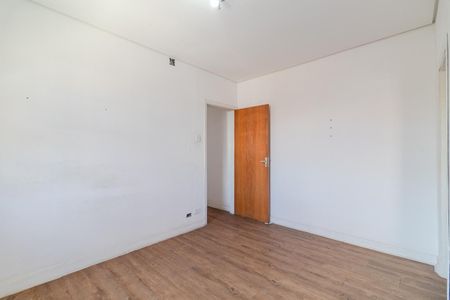 Casa à venda com 220m², 3 quartos e 2 vagasSuíte 3