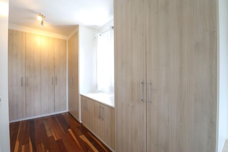 Apartamento para alugar com 89m², 1 quarto e 2 vagasCloset da suíte