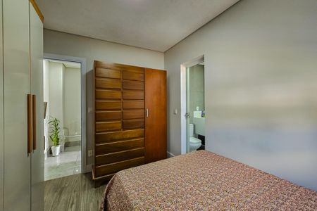 Apartamento à venda com 73m², 2 quartos e 2 vagasSuíte