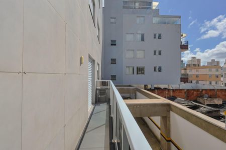 Apartamento à venda com 73m², 2 quartos e 2 vagasVista da Varanda da Suíte