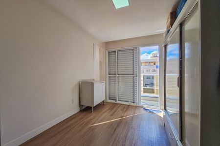 Apartamento à venda com 73m², 2 quartos e 2 vagasSuíte 2