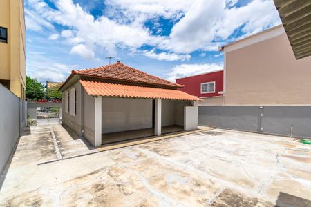 Casa para alugar com 124m², 3 quartos e 10 vagasVaranda dos fundos