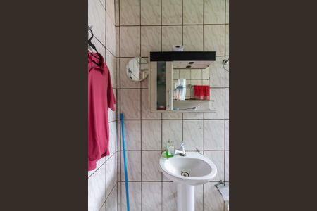 Casa à venda com 125m², 5 quartos e 1 vaga Casa à venda com 125m², 5 quartos e 1 vagaBanheiro 2