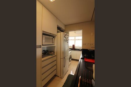 Apartamento para alugar com 80m², 3 quartos e 1 vagaBanheiro Social