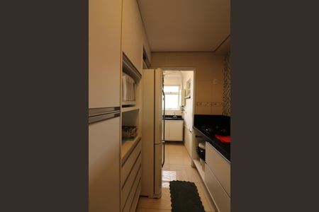 Apartamento para alugar com 80m², 3 quartos e 1 vagaCozinha 