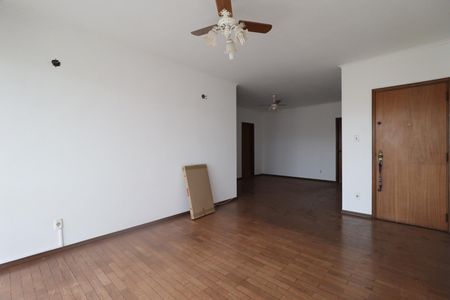 Apartamento para alugar com 159m², 4 quartos e 1 vagaSala
