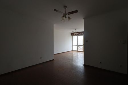 Apartamento para alugar com 159m², 4 quartos e 1 vagaSala