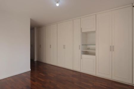 Apartamento para alugar com 3 quartos, 240m² em Itaim Bibi, São Paulo