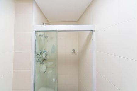 Apartamento à venda com 109m², 2 quartos e 2 vagasBanheiro do Quarto 1