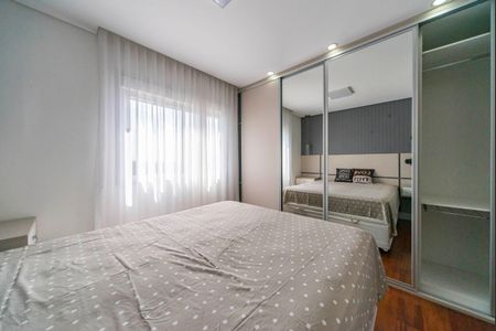 Apartamento à venda com 109m², 2 quartos e 2 vagasQuarto 2