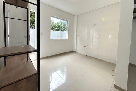 Apartamento para alugar com 98m², 2 quartos e 1 vaga Apartamento para alugar com 98m², 2 quartos e 1 vagaCozinha