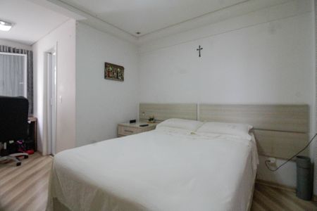 Apartamento à venda com 74m², 3 quartos e 2 vagasSuíte