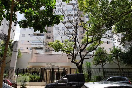 Apartamento à venda com 74m², 3 quartos e 2 vagasFachada