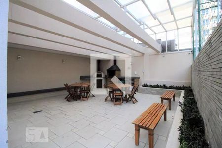 Apartamento à venda com 74m², 3 quartos e 2 vagasChurrasqueira