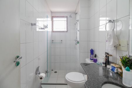 Apartamento à venda com 74m², 3 quartos e 2 vagasBanheiro