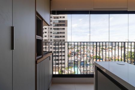 Apartamento para alugar com 67m², 3 quartos e 1 vagaÁrea de Serviço