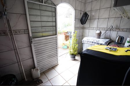 Casa de condomínio para alugar com 185m², 3 quartos e 4 vagas Casa de condomínio para alugar com 185m², 3 quartos e 4 vagasÁrea de serviço