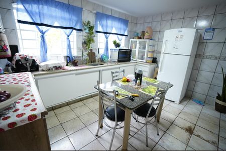 Casa de condomínio para alugar com 185m², 3 quartos e 4 vagas Casa de condomínio para alugar com 185m², 3 quartos e 4 vagasCozinha