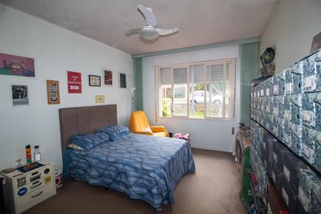 Casa à venda com 327m², 3 quartos e 4 vagasQuarto