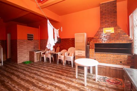 Casa à venda com 327m², 3 quartos e 4 vagasÁrea de serviço