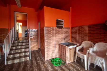 Casa à venda com 327m², 3 quartos e 4 vagasÁrea de serviço