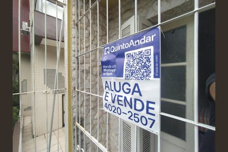 Casa à venda com 327m², 3 quartos e 4 vagasPlaca