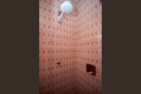 Casa à venda com 327m², 3 quartos e 4 vagasBanheiro Social 2