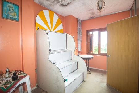 Casa à venda com 327m², 3 quartos e 4 vagasSala 2