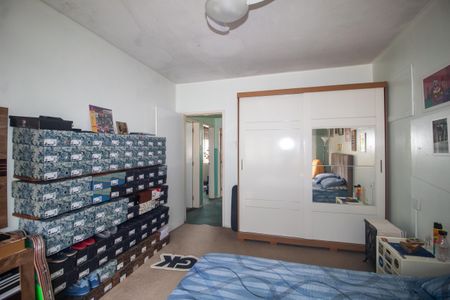 Casa à venda com 327m², 3 quartos e 4 vagasQuarto