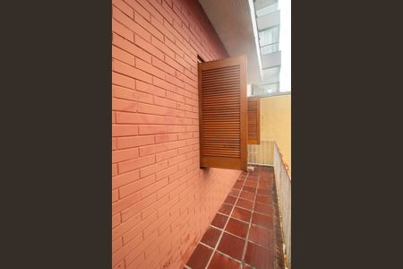 Casa à venda com 327m², 3 quartos e 4 vagasVaranda da Sala 3
