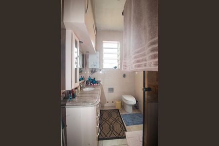 Casa à venda com 327m², 3 quartos e 4 vagasBanheiro Social 3