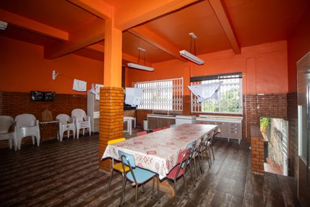 Casa à venda com 327m², 3 quartos e 4 vagasÁrea de serviço