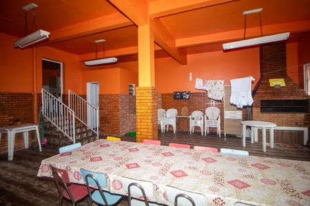 Casa à venda com 327m², 3 quartos e 4 vagasÁrea de serviço